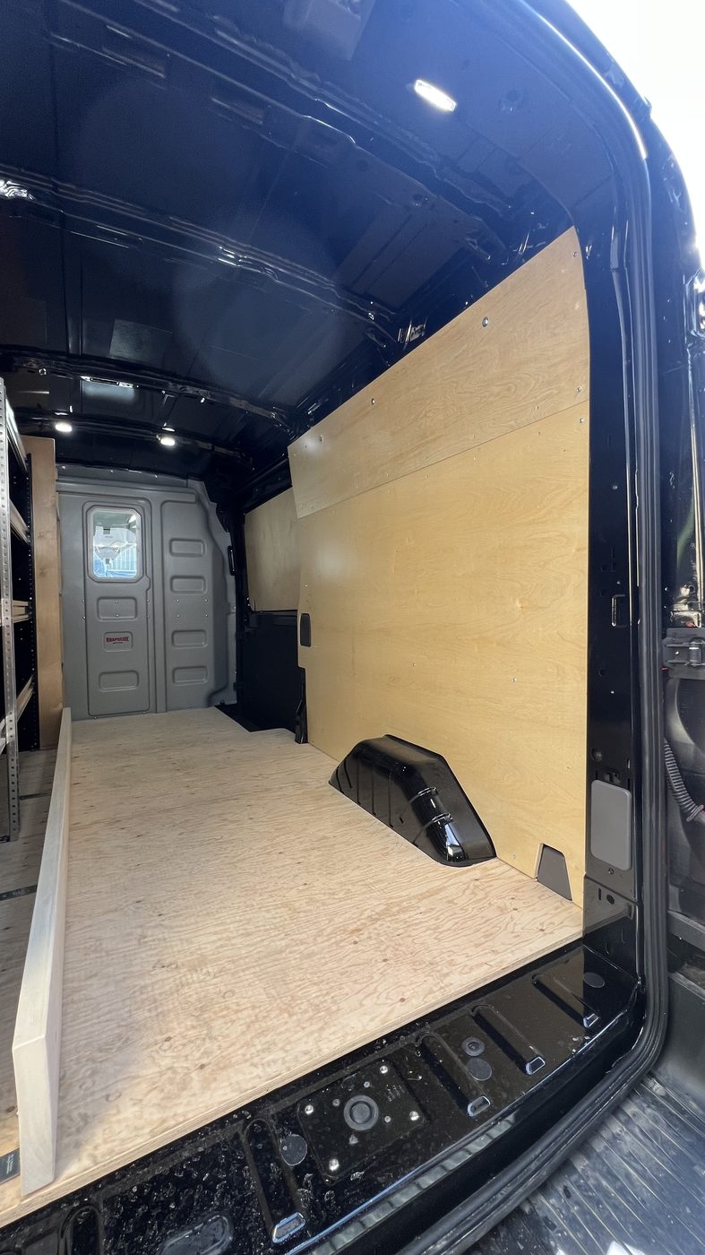Ford Transit Med Roof — Floor lining detail